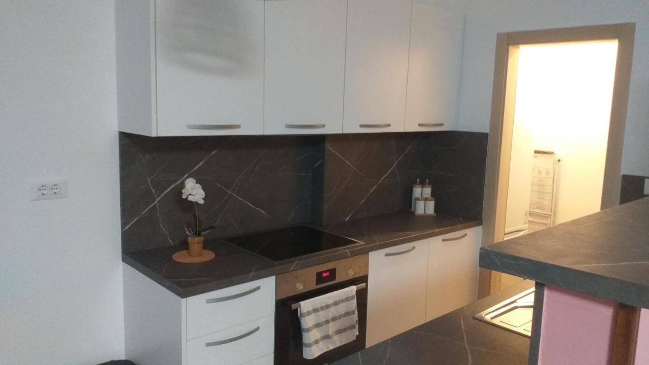 Apart Centar Umag Edda Joakima Rakovca 7 E 52470-Умаг Экстерьер фото